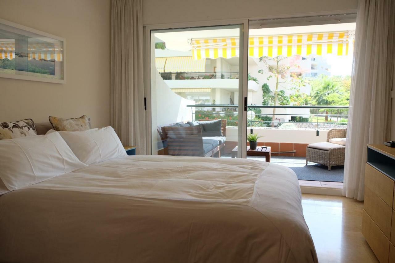 Appartement Luxury Modern With Terrace, Pool And Garage! *