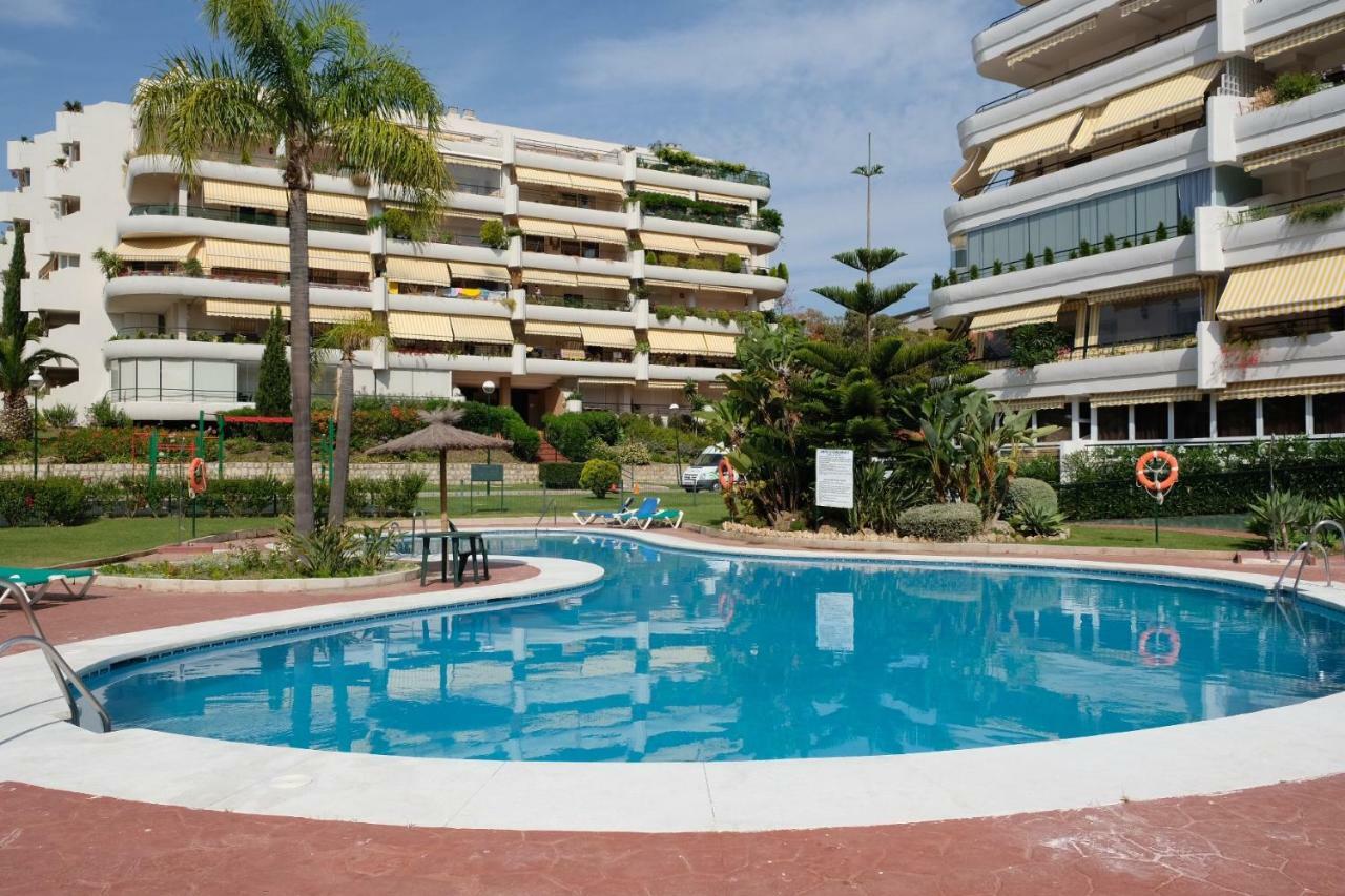 Lägenhet Luxury Modern With Terrace, Pool And Garage! Marbella