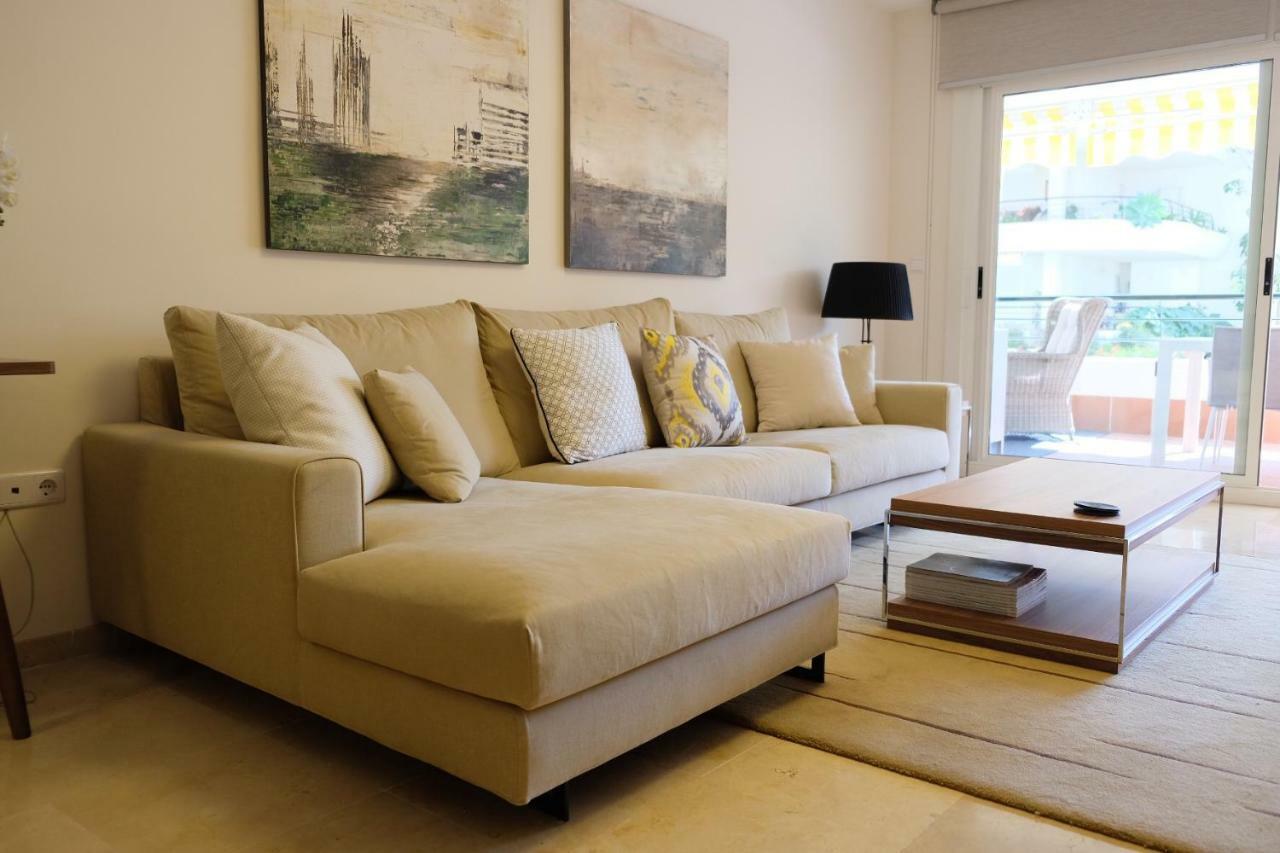 Lägenhet Luxury Modern With Terrace, Pool And Garage! Marbella